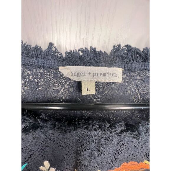 Angel Premium Bird And Floral Embroidered Long Sleeve Blouse - Picture 3 of 5